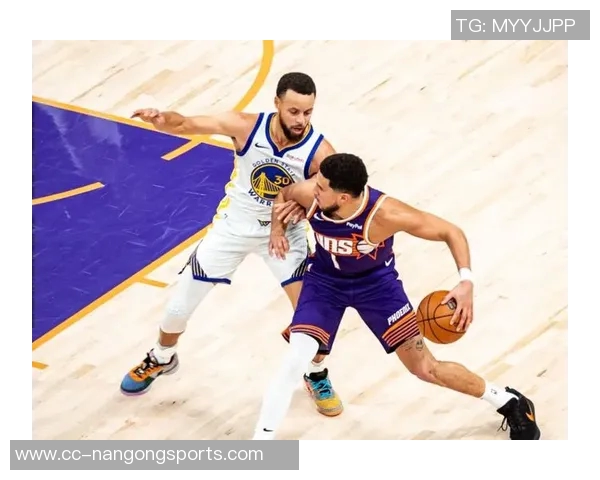 库里冷静应对开局低迷巴特勒带领球队奋力追分展现斗志 库里冷静应对开局低迷巴特勒带领球队奋力追分展现斗志